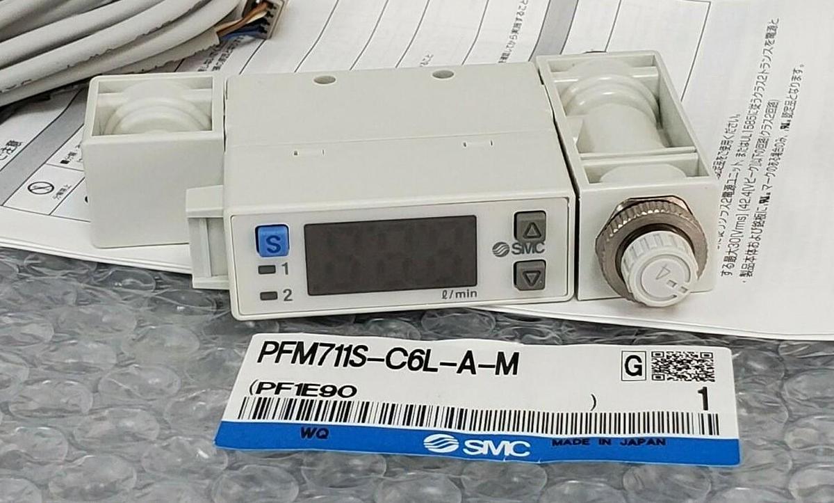 Used BOX OF 2 NEW SMC PFM711S-C6L-A-M DIGITAL FLOW SWITCH 5C1-84Q PF1E90 PFM711SC6LAM