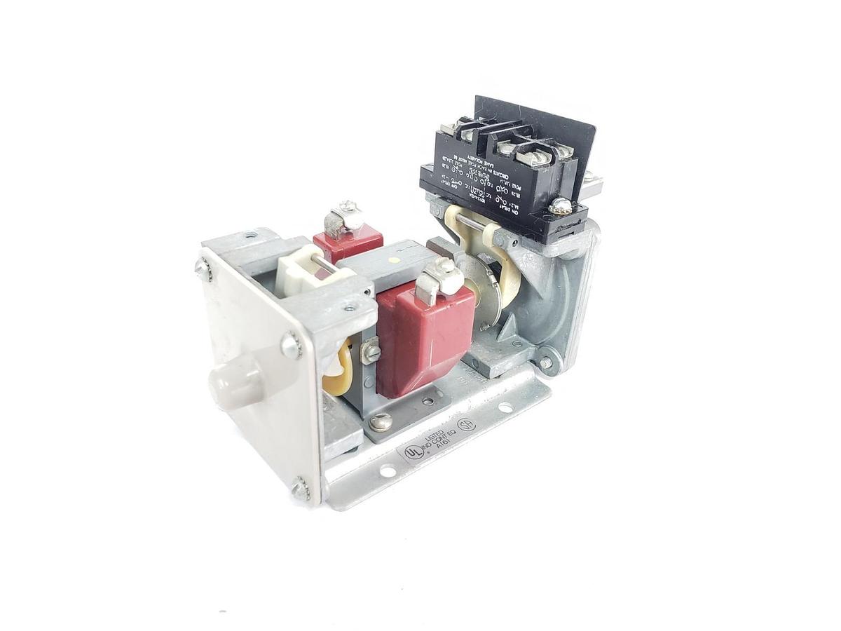 Used NEW CUTLER-HAMMER 10337H278A PNEUMATIC TIMER