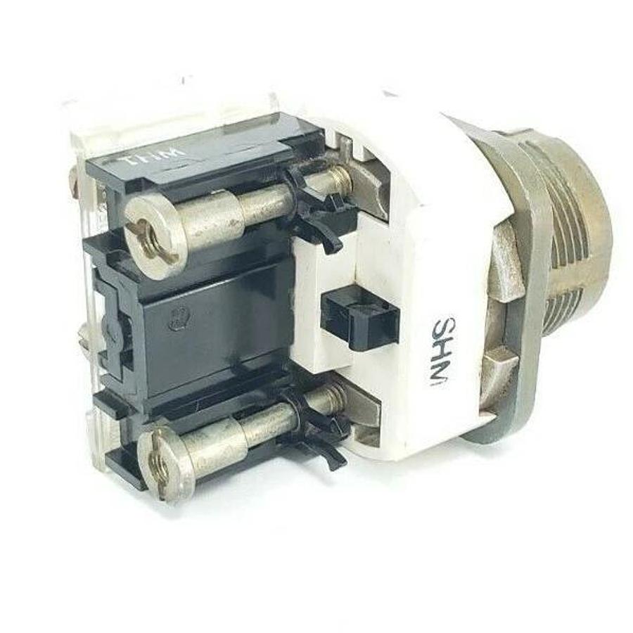 Used ALLEN BRADLEY 800T-H2 SELECTOR SWITCH SER. N 800TH2 W/ CONTACT BLOCK