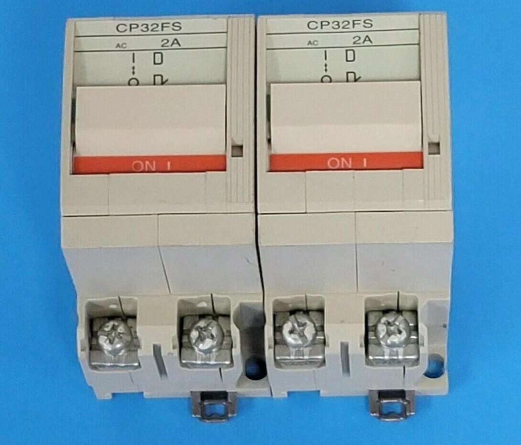 Used LOT OF 2 FUJI ELECTRIC CP32FS/2 CIRCUIT BREAKERS 2AMP 2POLE, CP32F-S002, CP32FS