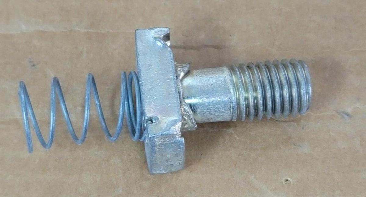 Used BOX OF 20 NEW UNISTRUT N2382-3 EG STUD NUTS N2382-3-EG N23823