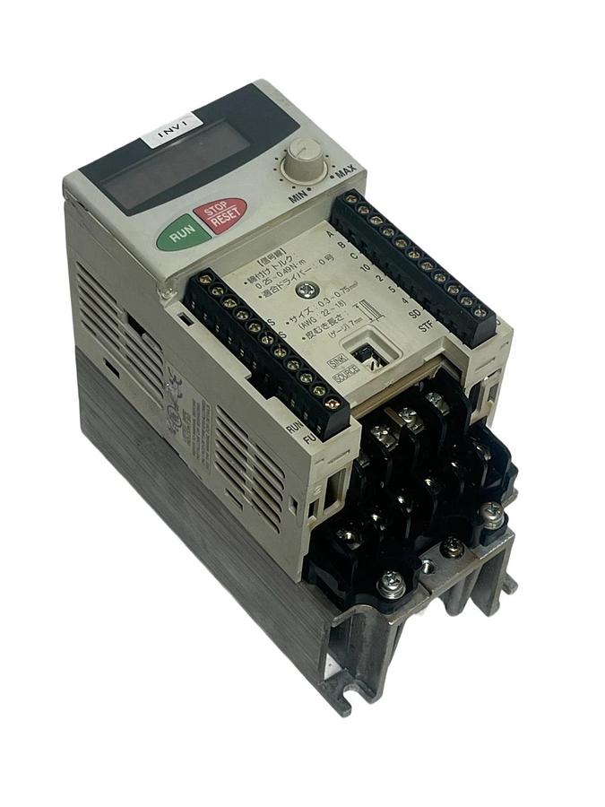 Used Mitsubishi FR-E520-0.4K AC Inverter Drive 0.4kW 0.5HP 230V 3-Phase VFD