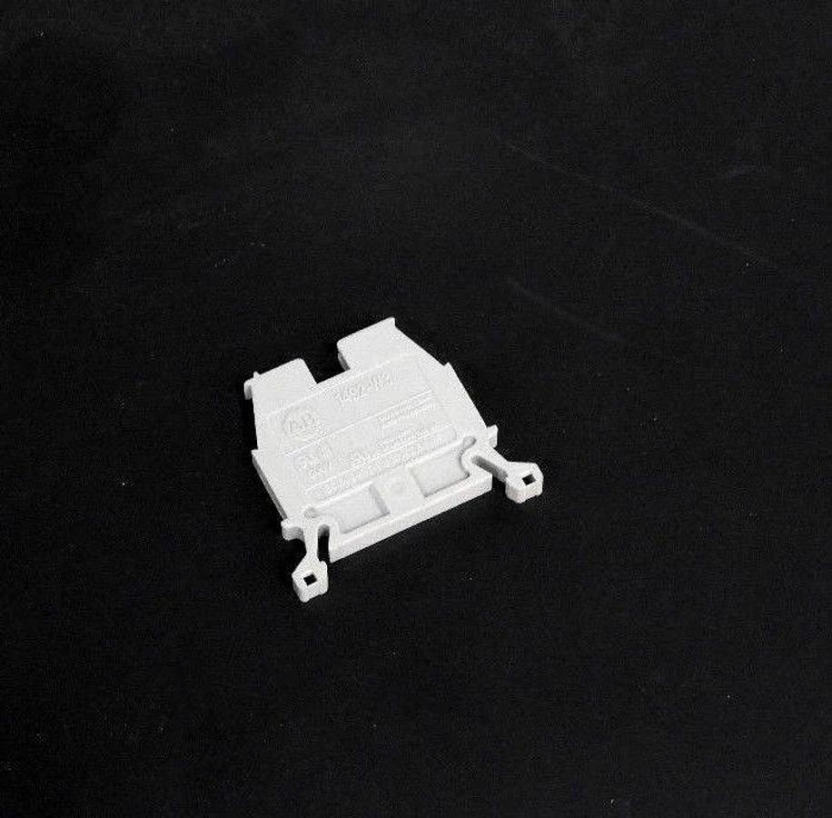 Used LOT OF 14 ALLEN BRADLEY 1492-W3 TERMINAL BLOCKS