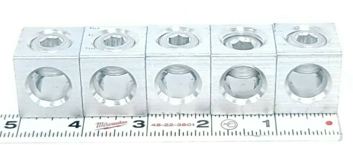 Used LOT OF 5 NEW ILSCO D831 LUGS TA-250