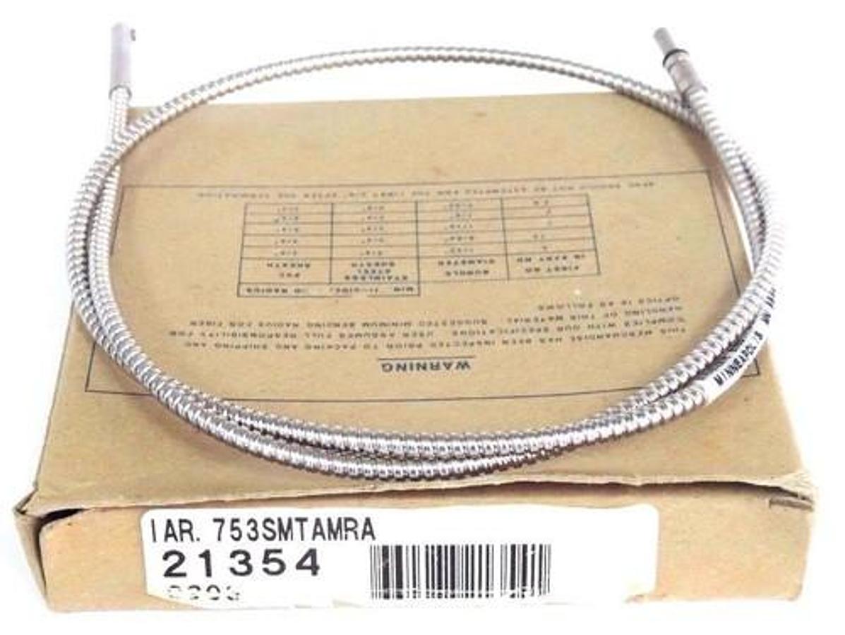 Used NIB BANNER IAR.753SMTAMRA FIBER OPTIC CABLE 21354