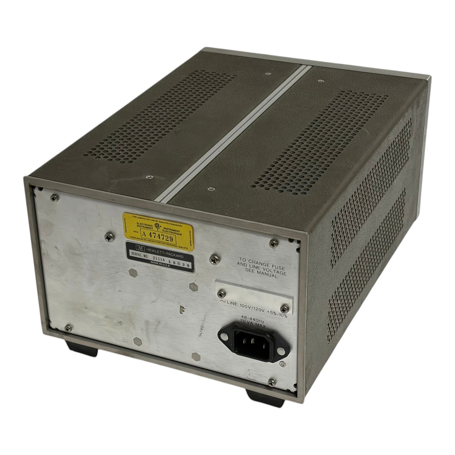 Used HP 8011A Pulse Generator Hewlett Packard Vintage Test Equipment 2111A16039