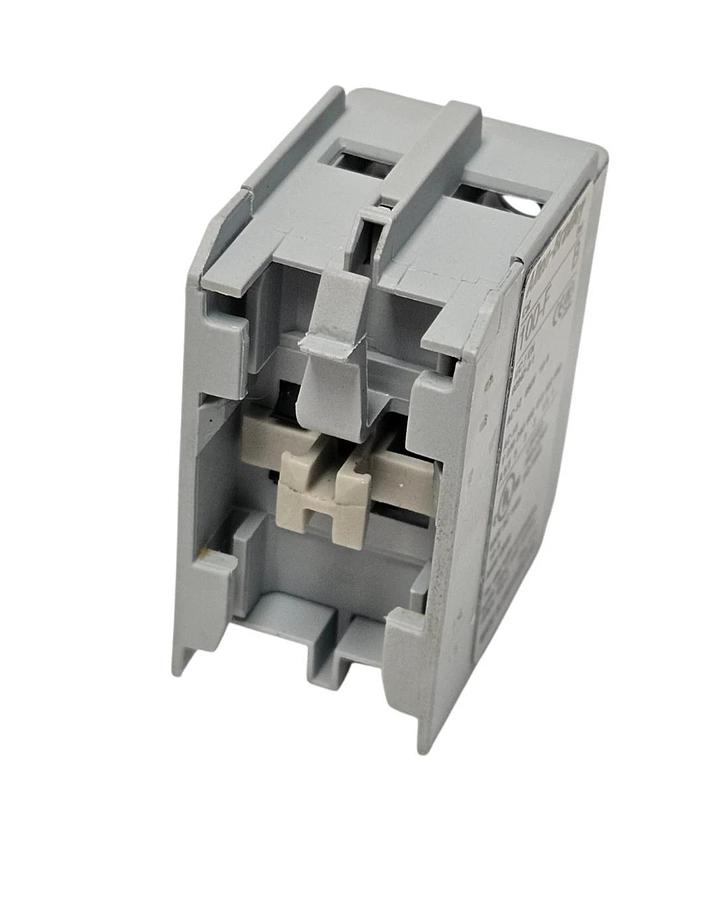 Used NIB ALLEN BRADLEY 100-FA11 AUXILIARY CONTACT FRONT MOUNT. 100FA11 SER. B