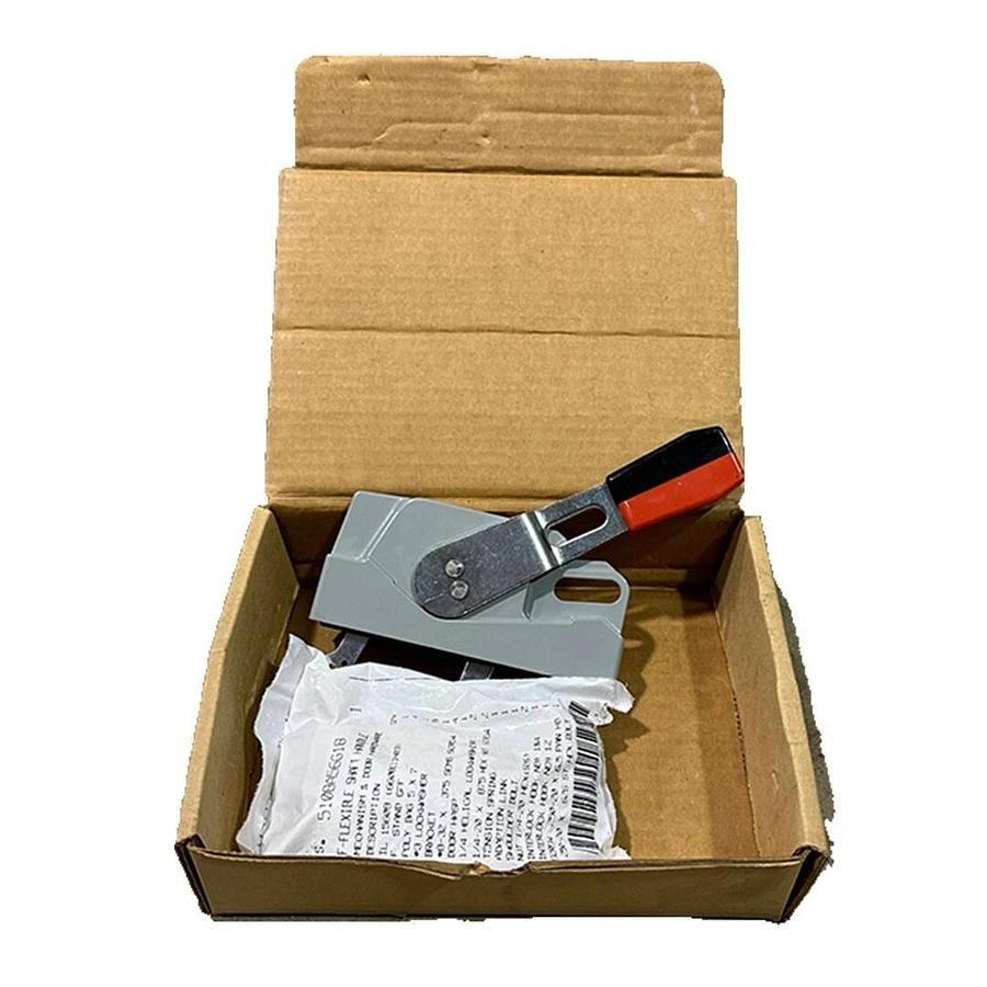NEW EATON CUTLER-HAMMER 5108A56G18 FLEXIBLE SHAFT HANDLE AND HARDWARE