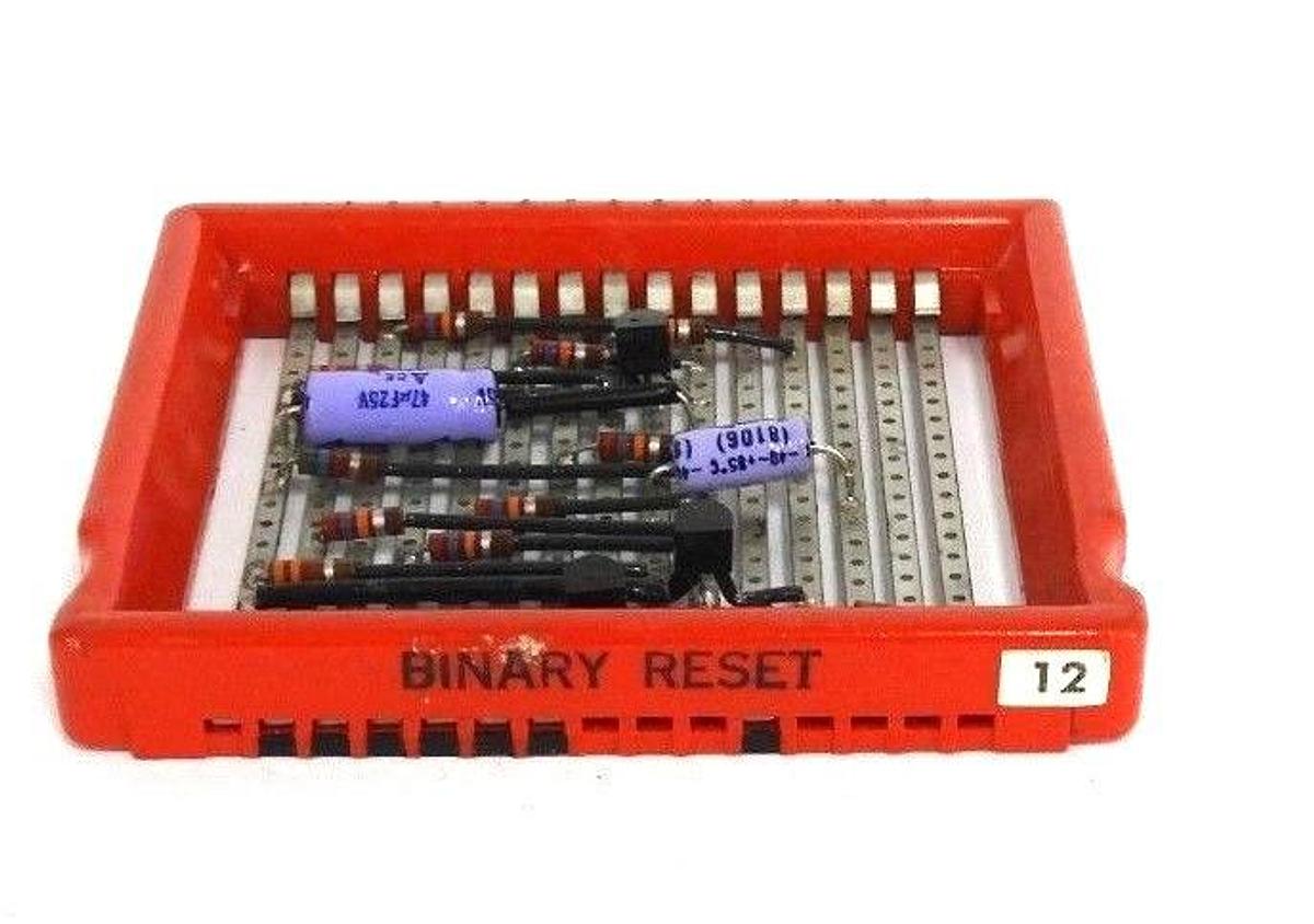 Used VERSAFRAME 66-2 BINARY RESET AK825430 C1A15