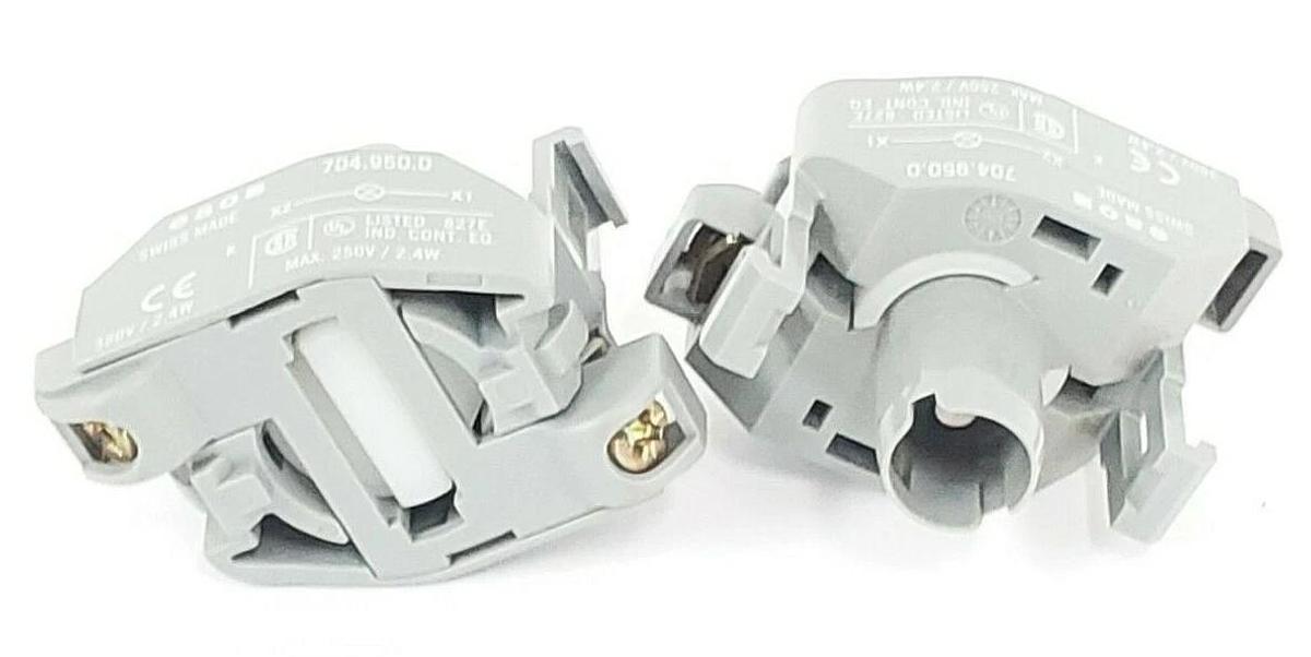 Used LOT OF 2 EAO 704.950.0 LAMP SOCKETS 380V/2.4W