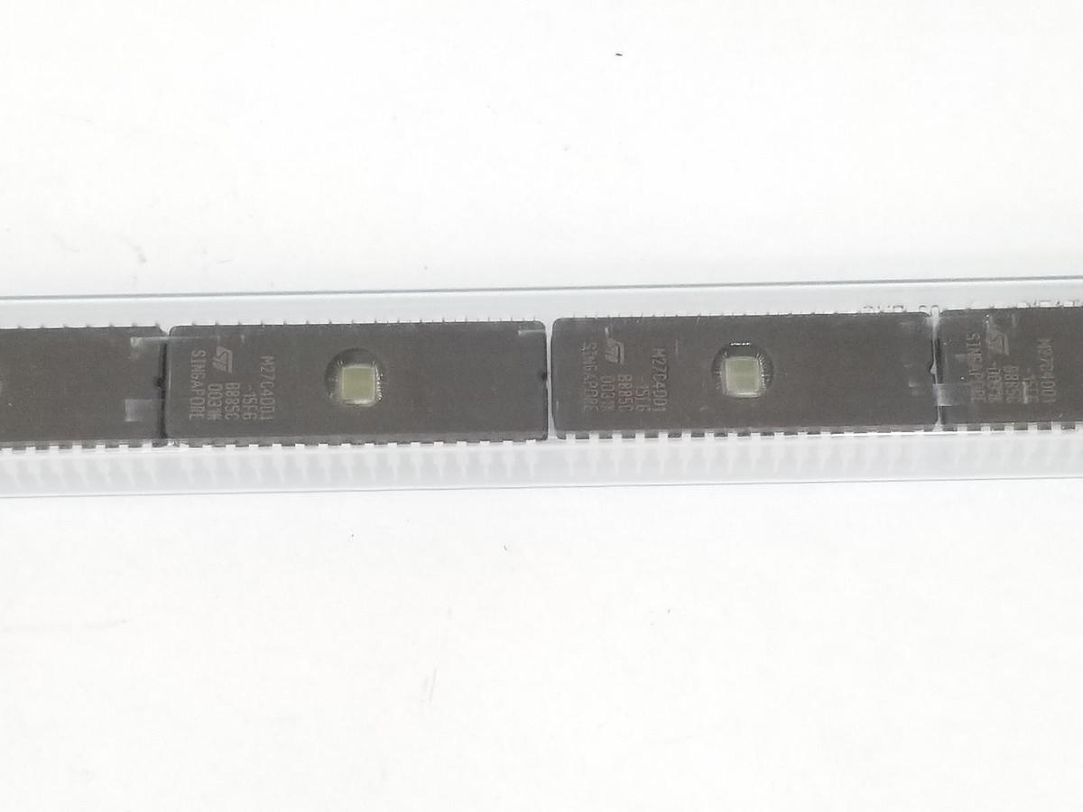 PACK OF 12 NEW STMICROELECTRONICS M27C4001-15F6 EPROM 4MBIT (512KB X 8) UV 150NS
