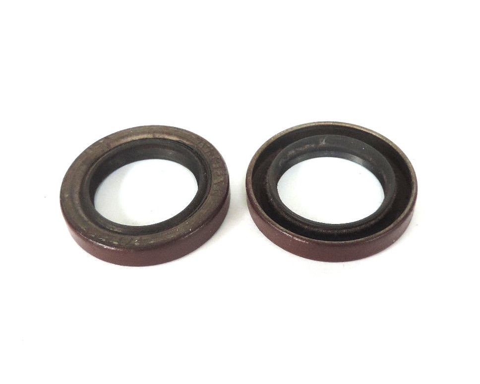 Used LOT OF 2 NEW NATIONAL FEDERAL MOGUL 471224 OIL SEALS