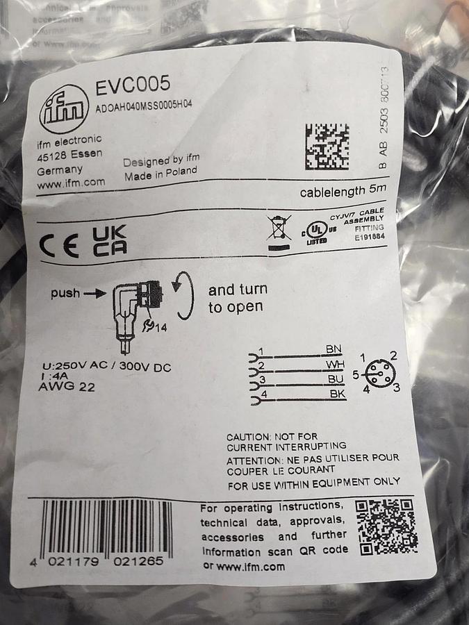 Used LOT OF 3 NEW IFM ADOAH040MSS0005H04 / EVC005 CONNECTING CABLES 5M CABLE LENGTH