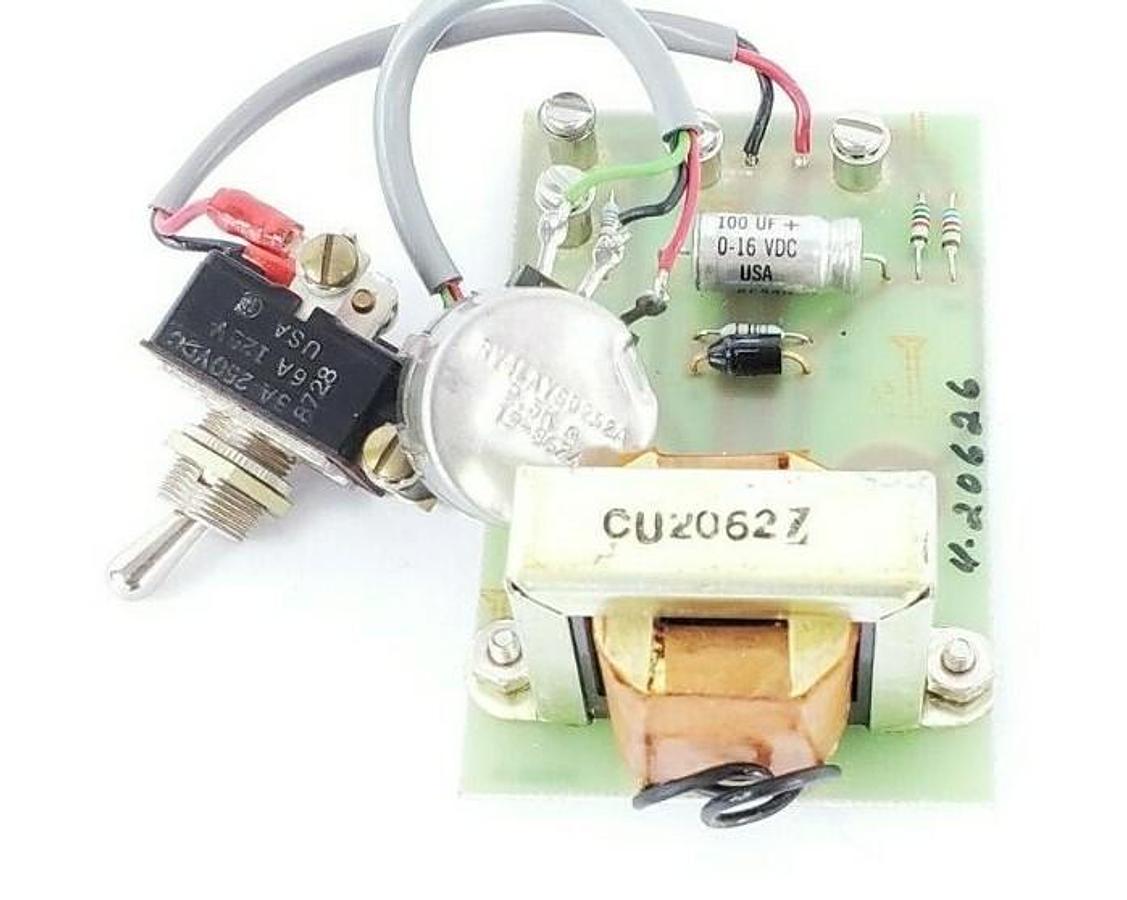 Used GENERIC M31-7803 CIRCUIT BOARD ASSY W/ SWITCH & POTENTIOMETER U-20631 U-20626