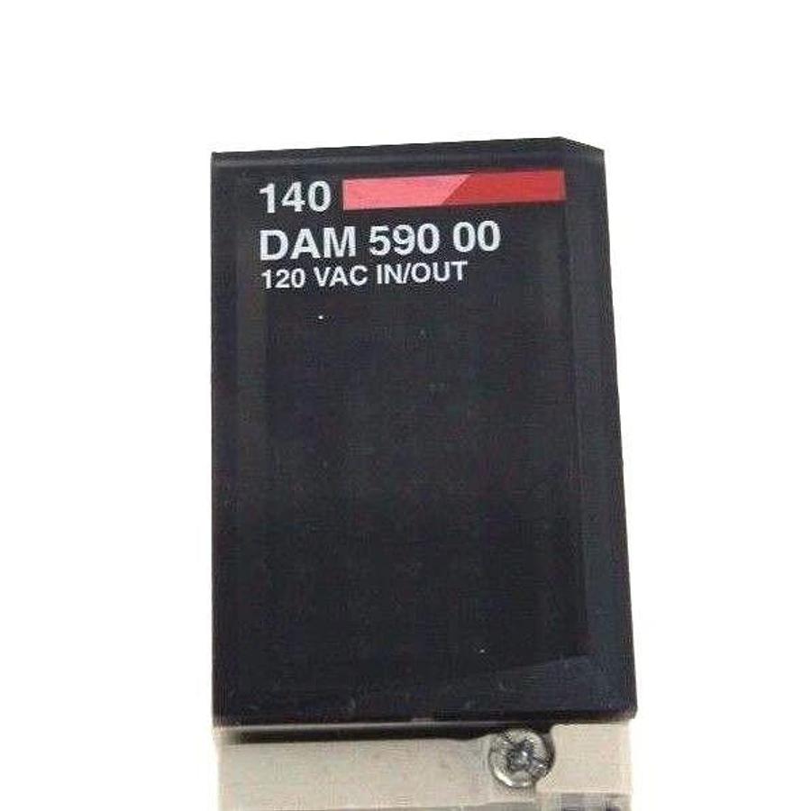 Used SCHNEIDER AUTOMATION 140-DAM-590-00 120 VAC IN/OUT 140DAM59000