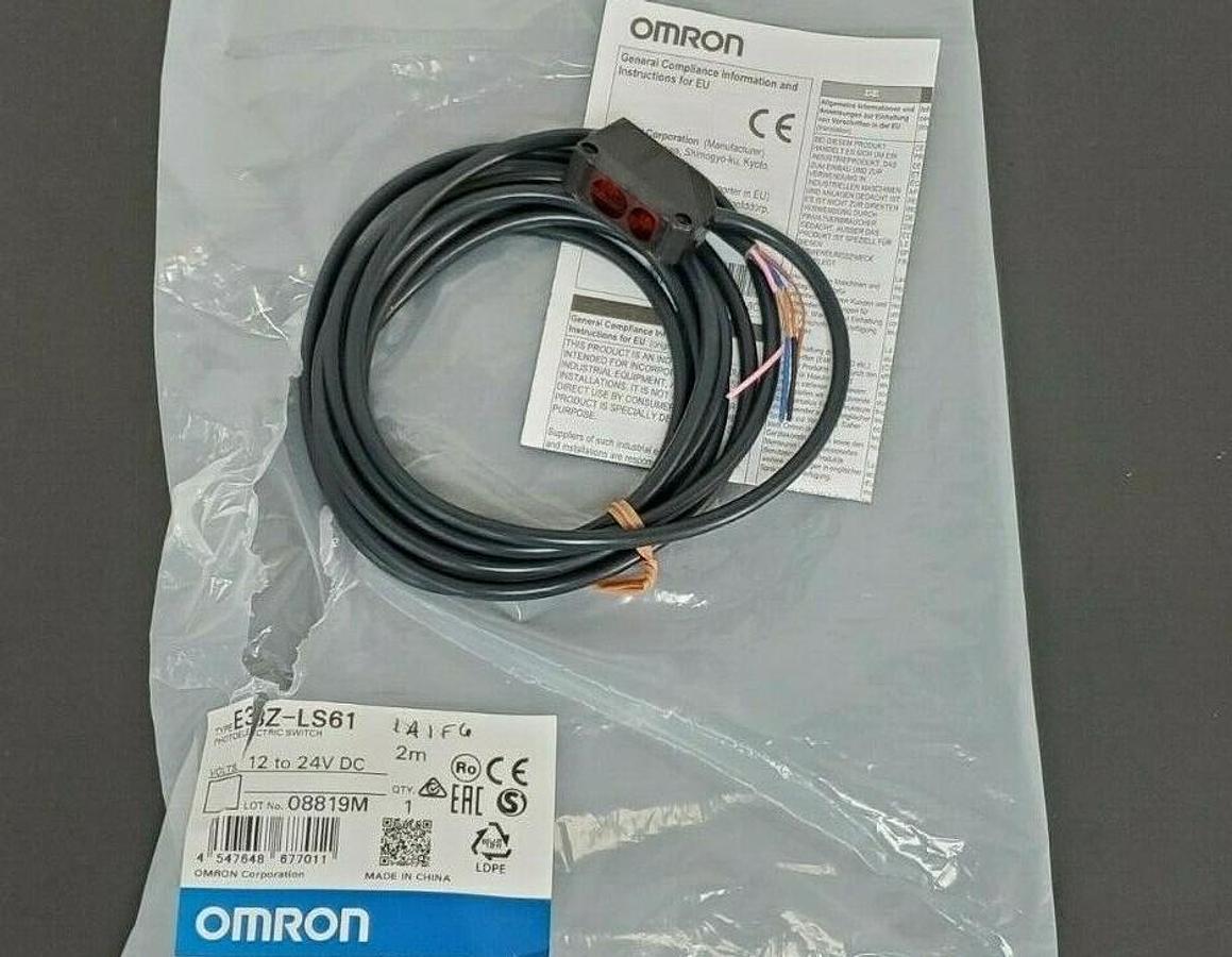 Used NEW OMRON E3Z-LS61 PHOTOELECTRIC SWITCH E3ZLS61, 12 TO 24V DC, 2M