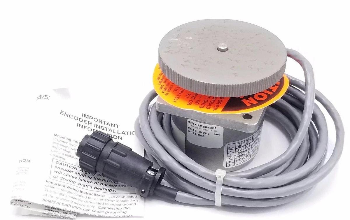 Used DANAHER CONTROLS DYNAPAR 52536002015 ENCODER 1/4 SFT FLG MT 50-26V 10' CBL