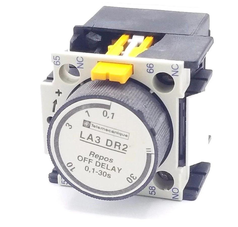 Used TELEMECANIQUE LA3-DR2 CONTACTOR TIMER MODULE LA3DR2, 1-30SEC.