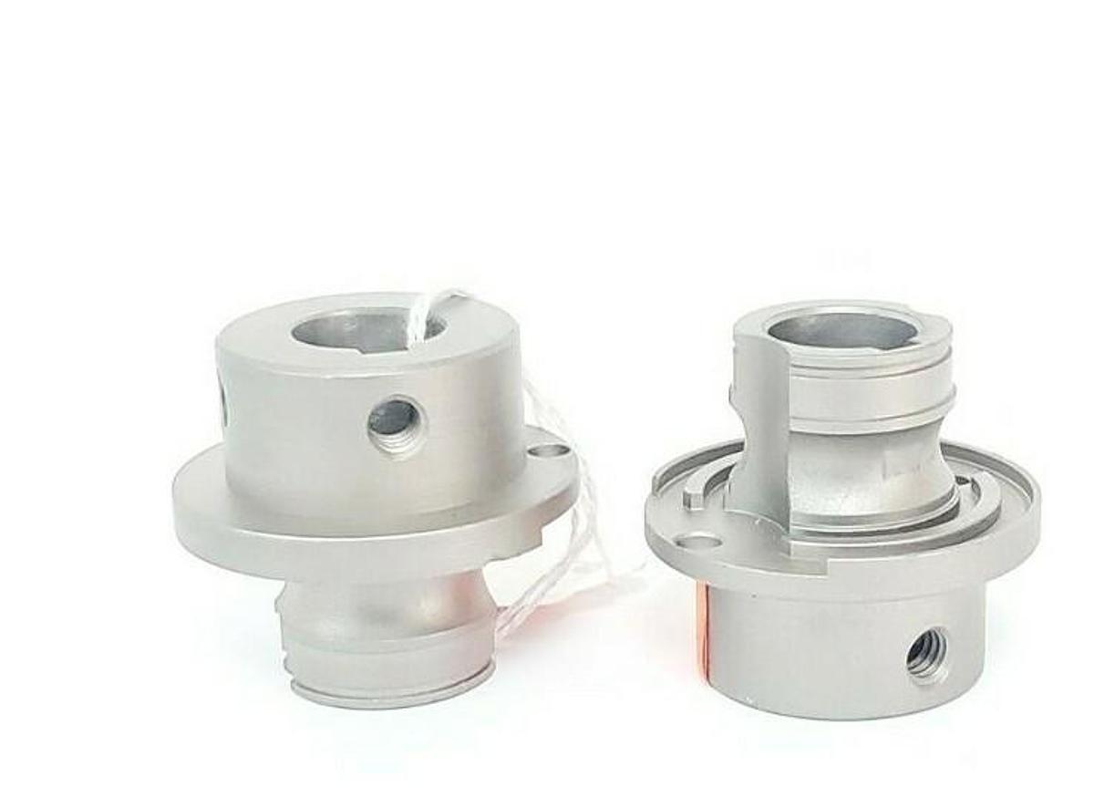 LOT OF 2 NEW GENERIC 2-106 DRIVE SHAFT FITTINGS PART #5, 5/8" BORE, 127050, 2106
