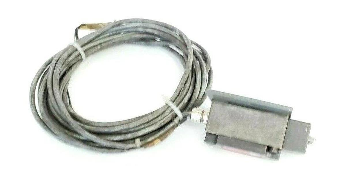 Used EUCHNER NZ1WO-511 SAFETY INTERLOCK LIMIT SWITCH NZ1W0511 NZ1WO511
