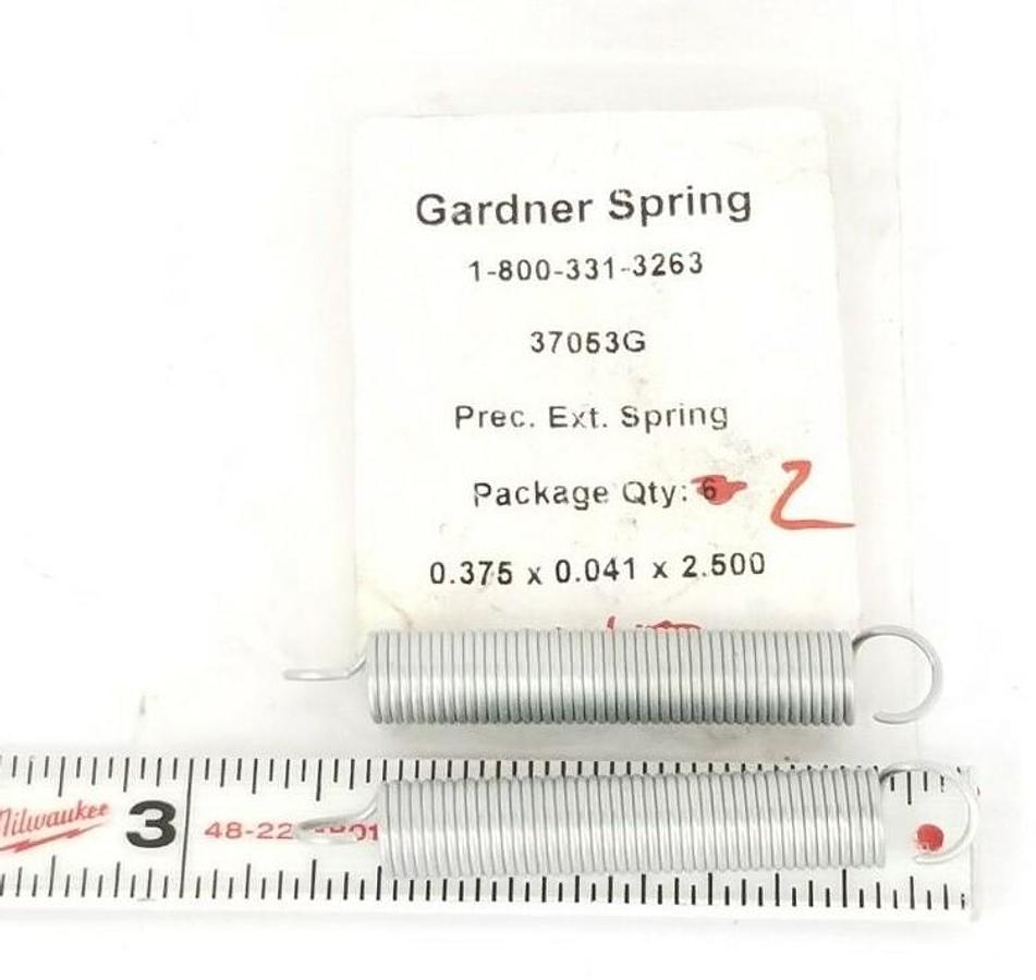 Used LOT OF 2 NEW GARDNER DENVER 37053G PREC. EXT. SPRING 0.375X0.041X2.500
