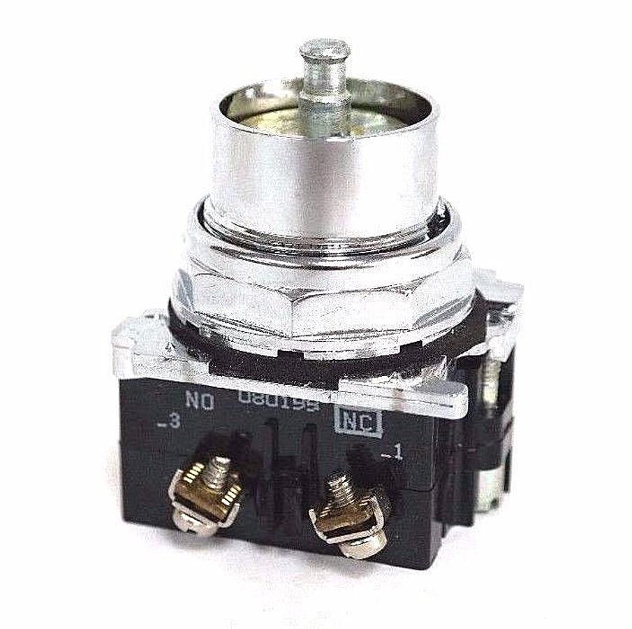 Used NIB CUTLER HAMMER 10250T34Y INDICATING LIGHT SERIES A4, 120V, 50-60Hz, 10250T34Y