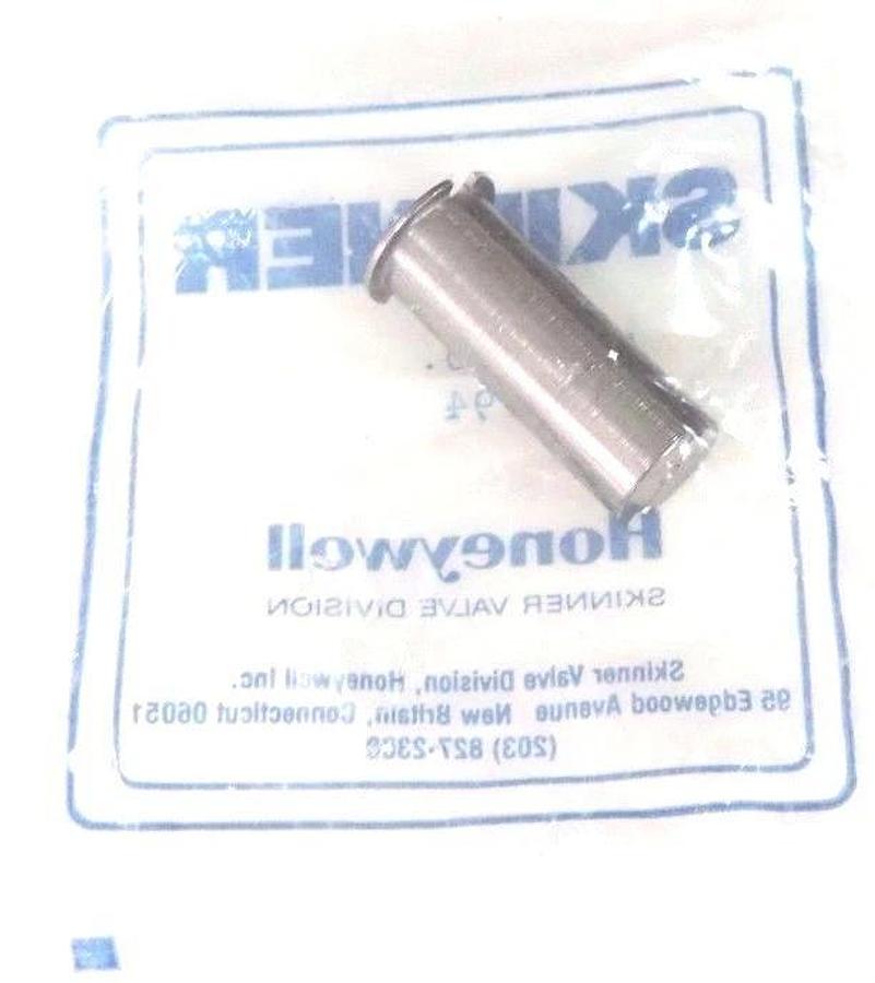 Used NEW SKINNER HONEYWELL V5.2794 PLUNGER VALVE
