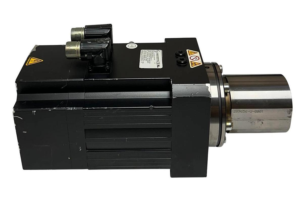 Used STOBER DRIVES EZM702USFJC4P133 / 1722746/000/000/010/2 AC SERVO MOTOR 133V USNP