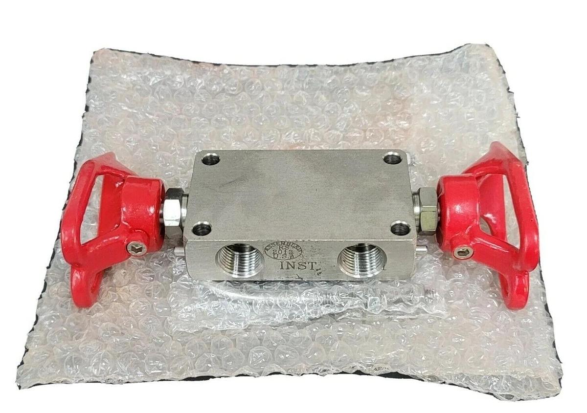 Used NEW D/A MINIMATIC MM6AT-T-SS-TP 3-FUNCTION MANIFOLD MTL: 316SS