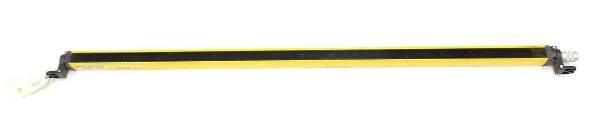 Used SICK OPTIC C4000 LIGHT CURTAIN SENDER 1018647 / C40S-1203CA010 / C40S1203CA010