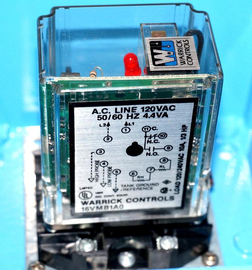 Used WARRICK CONTROLS TYPE: 16VMB1A4 FORM: 168C LIQUID LEVEL CONTROL