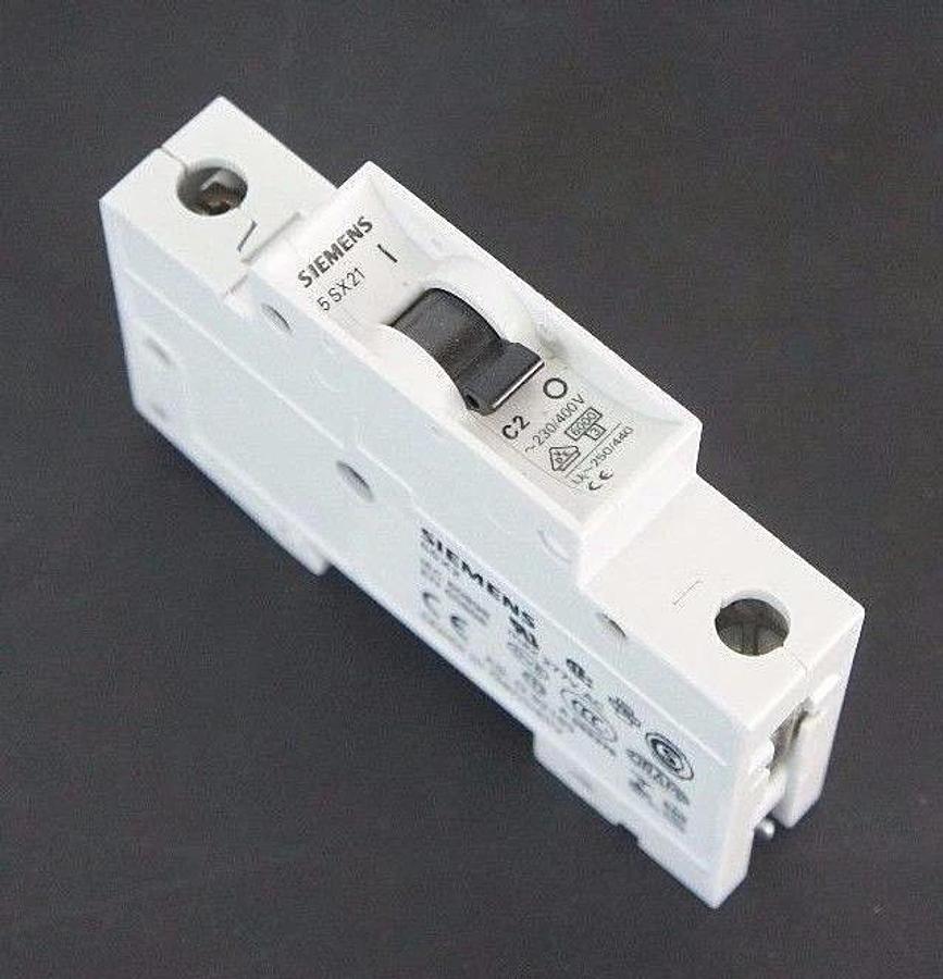 Used LOT OF 16 SIEMENS 5SX21C2 CIRCUIT BREAKERS 5SX21-C2, 230/400V