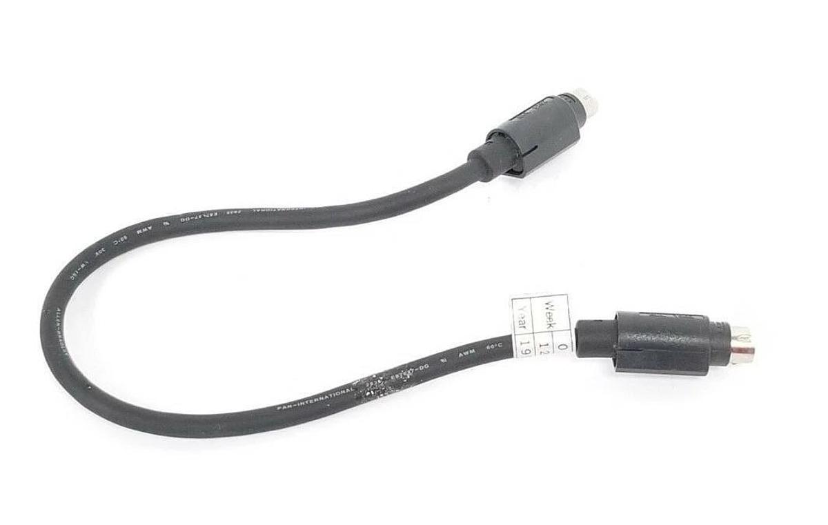 Used ALLEN BRADLEY A22105-134-19 CABLE ASSEMBLY 8PIN MALE CABLE.33M, A2210513419