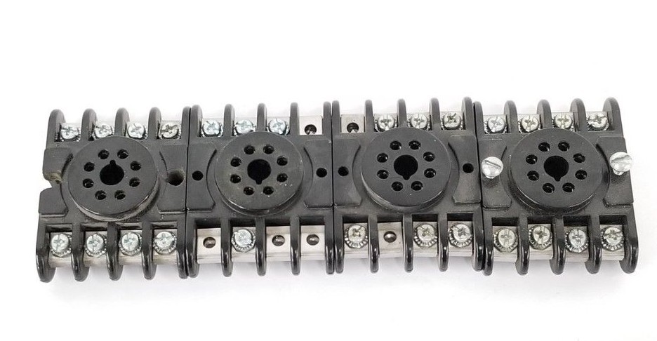 Used LOT OF 4 AMPHENOL RELAY SOCKETS 8-PINS