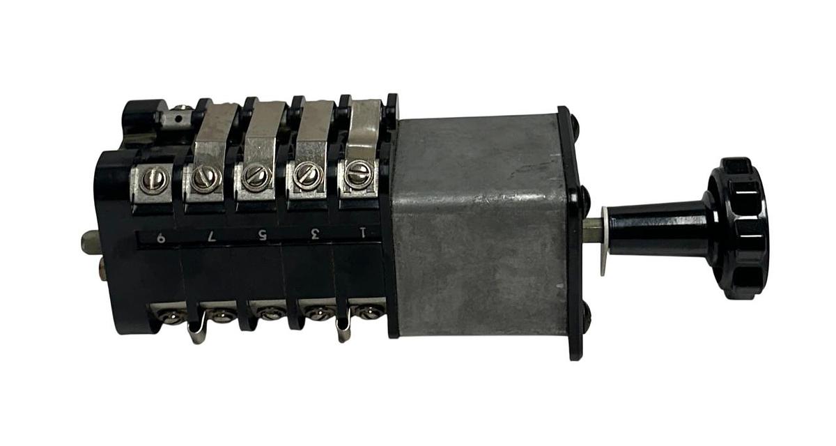 Used GE NUCLEAR 10SP1125 / TYPE SBM SWITCH ROTARY CAM SWITCH M97-03548 414828 NSNP