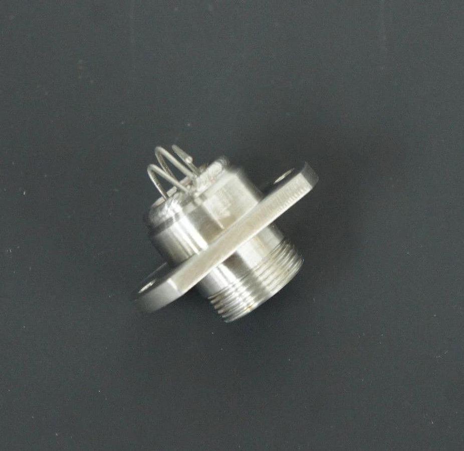 NEW APPLIED BIOSYSTEMS WA007271 FEEDTHRU ASSY FLANGE