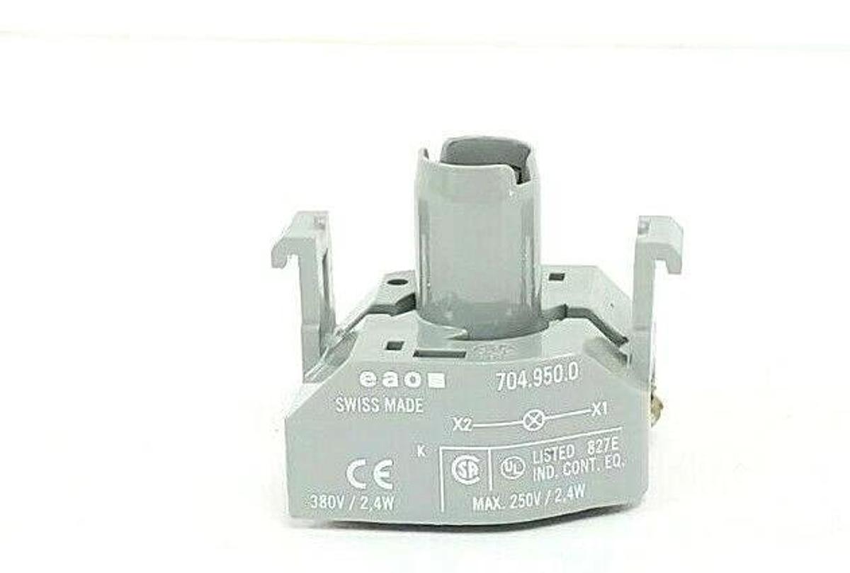 Used EAO 704.950.0 LAMP SOCKET 380V/2.4W