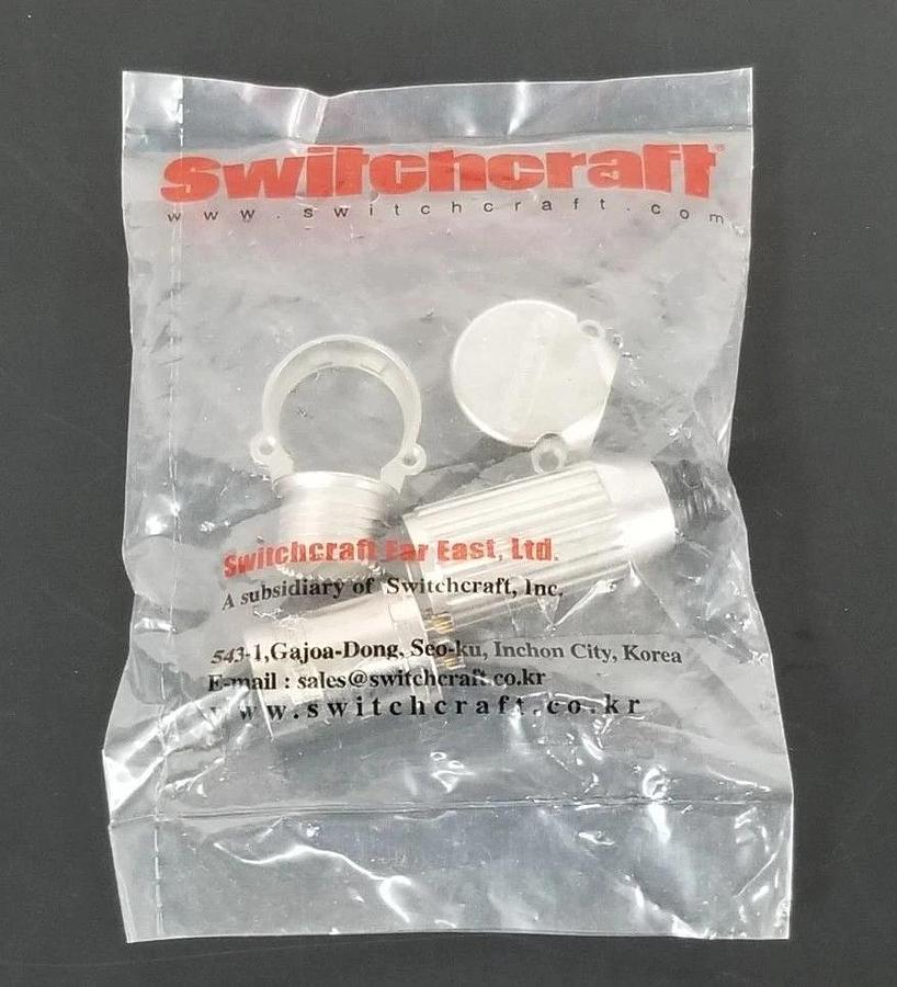 Used LOT OF 5 NEW SWITCHCRAFT XLR SER. R3MZ RIGHT ANGLE PLUG CONNECTORS 3-PIN MALE