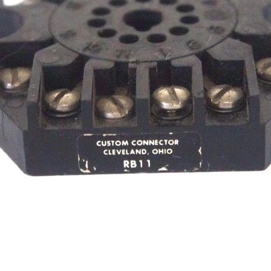 Used CUSTOM CONNECTOR RB11 SOCKET CONNECTOR 11 PIN