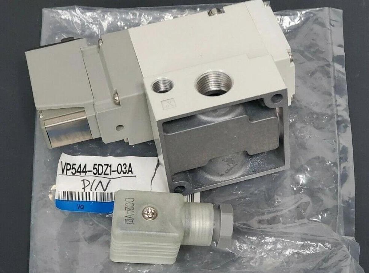 NIB SMC VP544-5DZ1-03A 3 PORT POPPET TYPE VALVE 24VDC, VP5445DZ103A