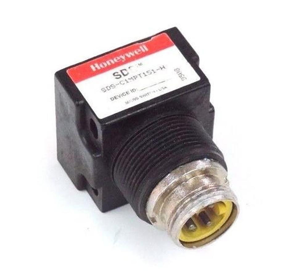Used HONEYWELL SDS-C1MPT151-H PHOTOELECTRIC SWITCH SDSC1MPT151H