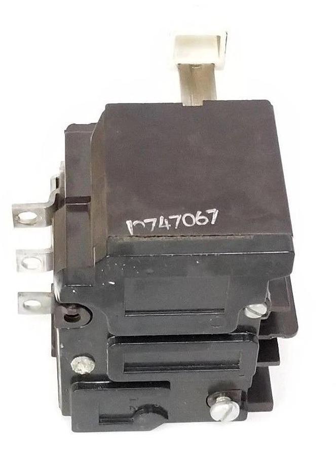 Used GENERIC 10747067 CONTACTOR