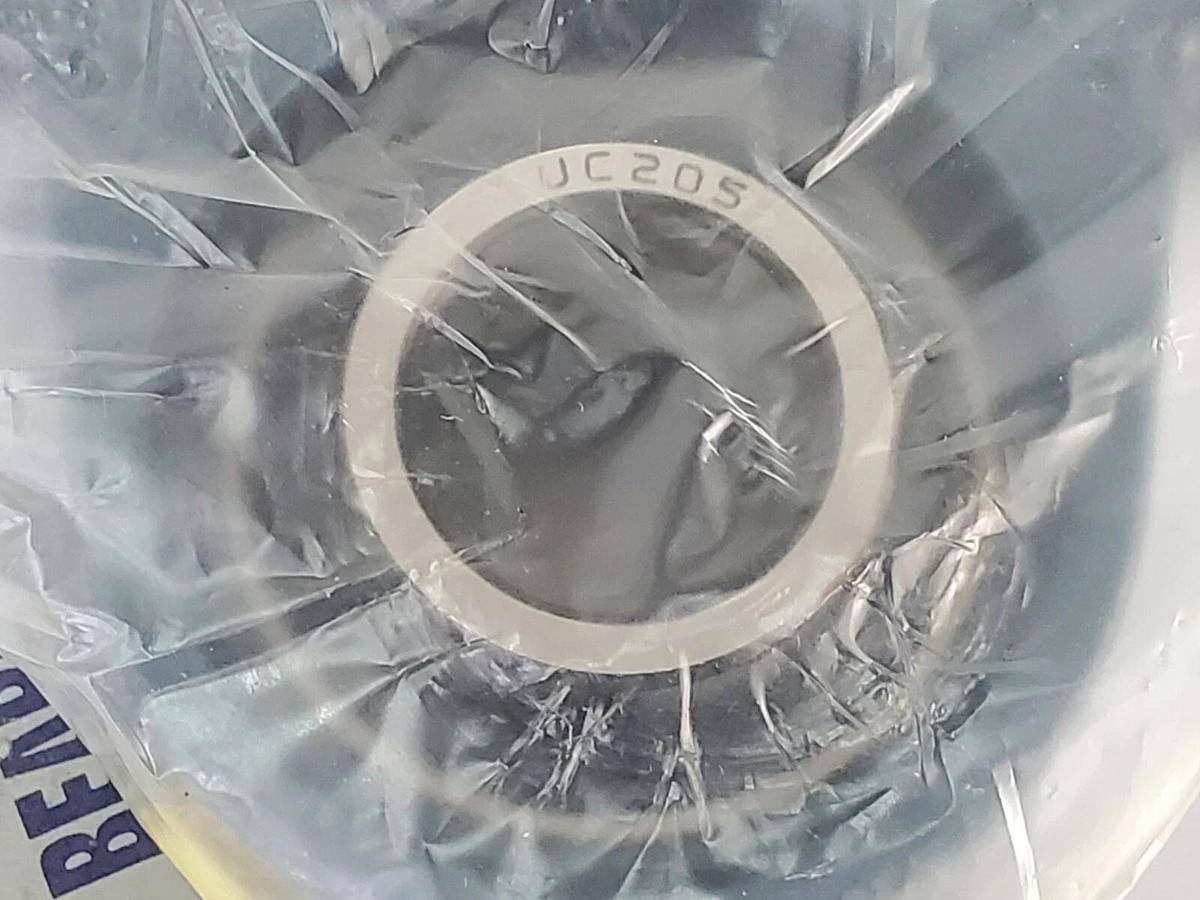 Used NIB TR BEARING UCP205 PILLOW BLOCK BEARING