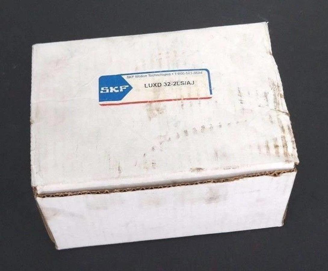 Used NIB SKF LUXD 32-2LS/AJ ALUMINUM HOUSING 4 BOLT PILLOW BLOCK BEARING 2" BORE