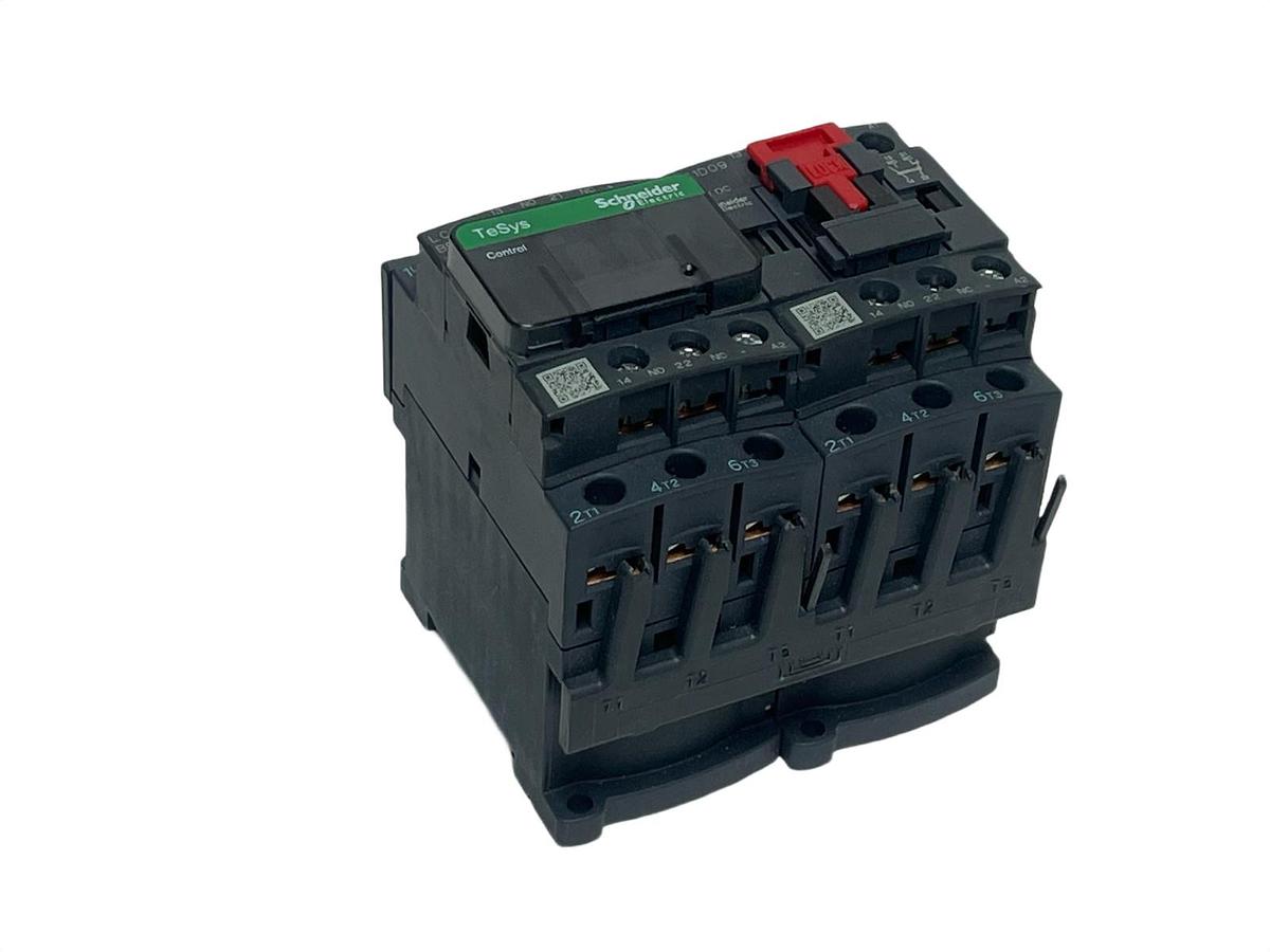 Schneider Electric LC2D09BD TeSys D Reversing Contactor 24V DC 9A - NSNP