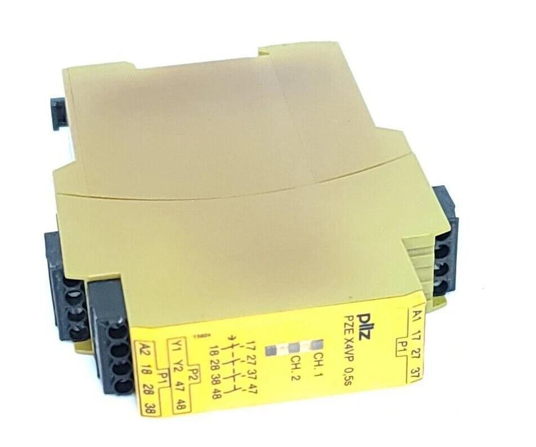 Used PILZ PZE X4VP 0,5/24VDC 4n/o fix SAFETY RELAY 777580 PZEX4VP