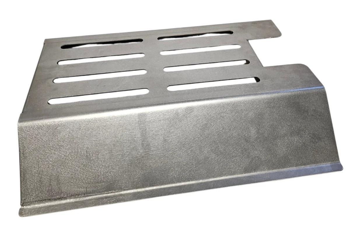 NIB TOMAHAWK 001201-TH GAURD-SLIDE PLATE-LOWER 001201TH