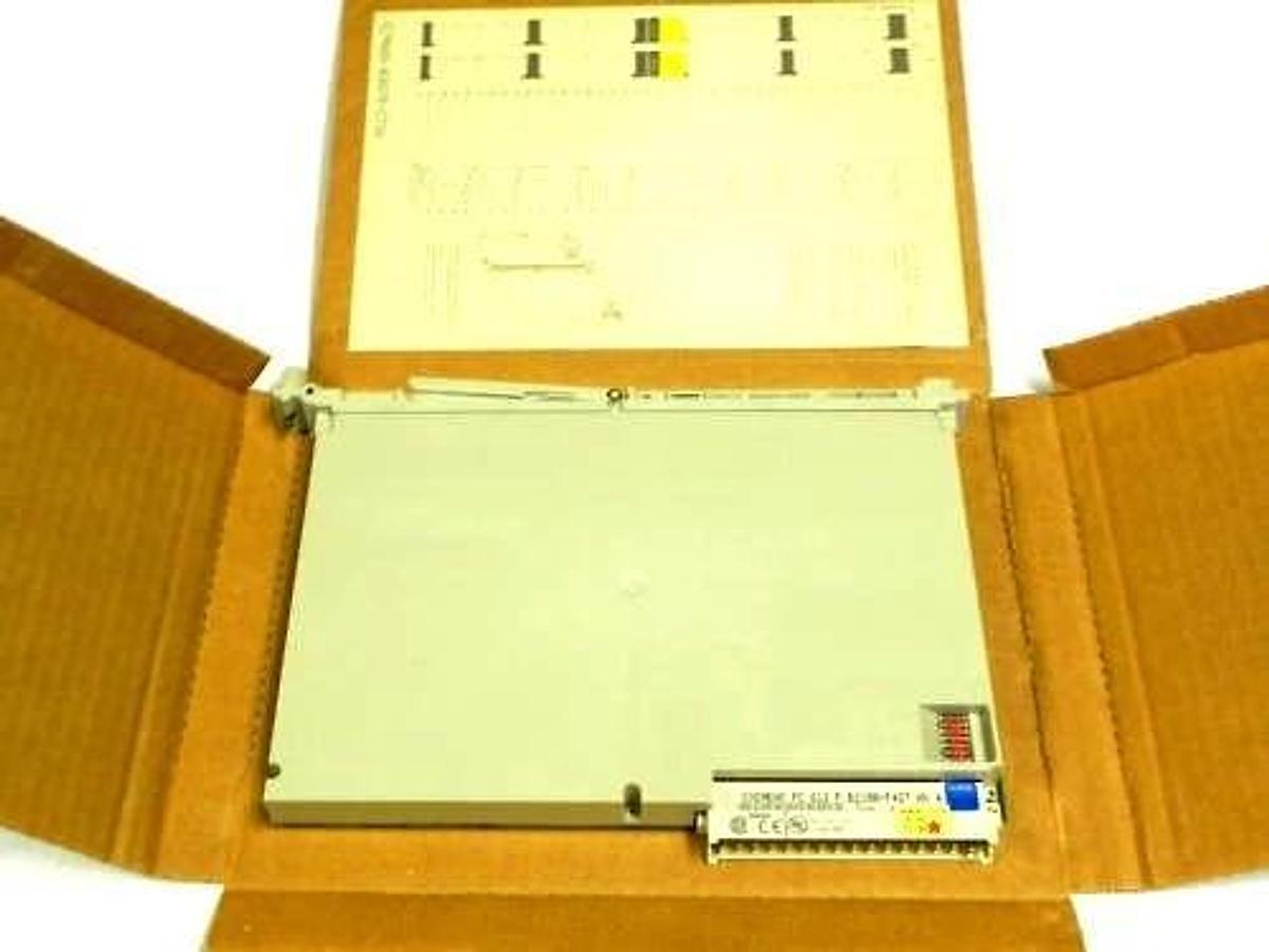 Used NIB SIEMENS 6ES5470-4UC12 OUTPUT MODULE 8 POINT ANALOG 6ES54704UC12