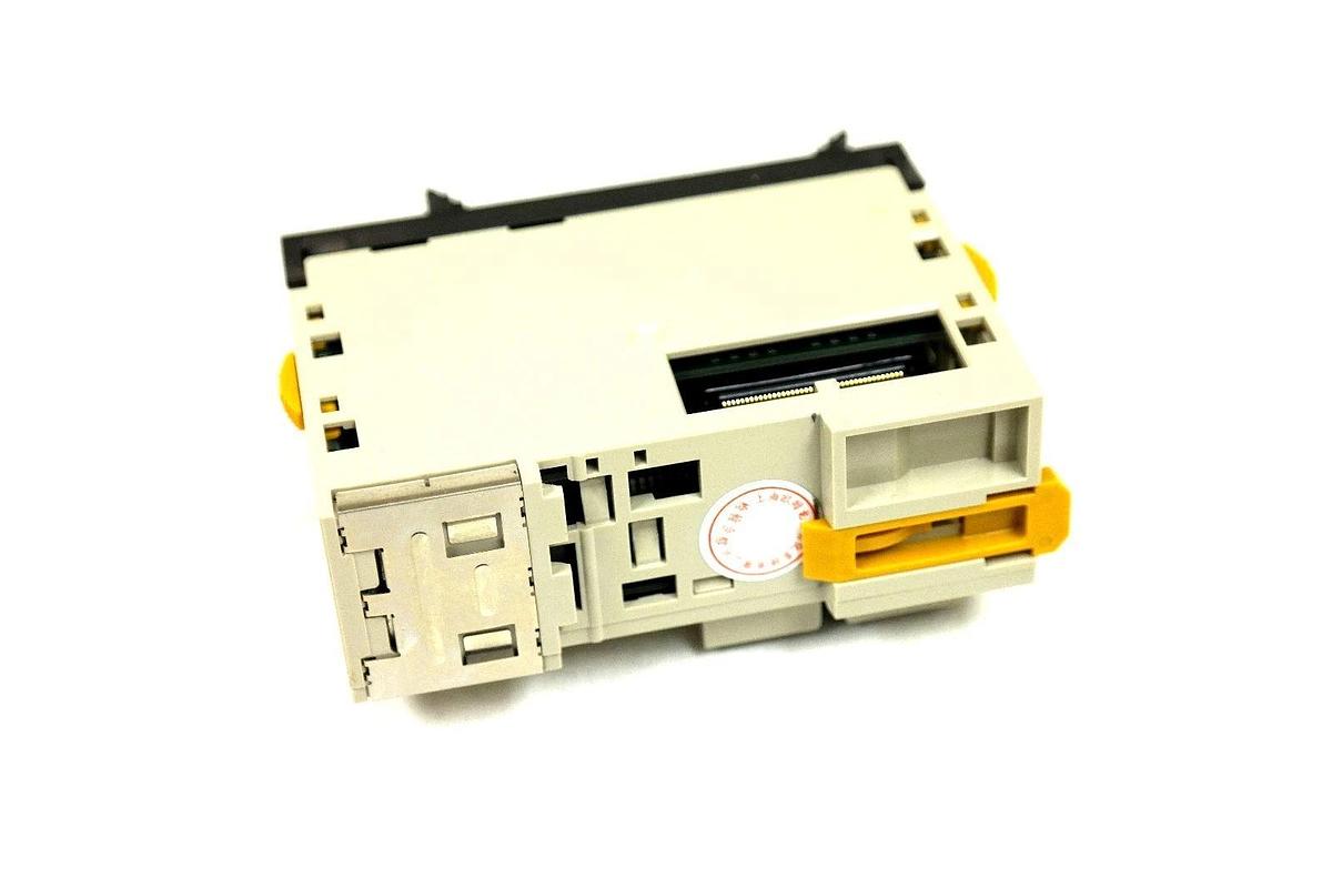 Used OMRON CJ1W-MD563 MIXED I/O MODULE 32 IN, 5VDC 3.5mA ,32 OUT 5VDC 35mA, CJ1WMD563