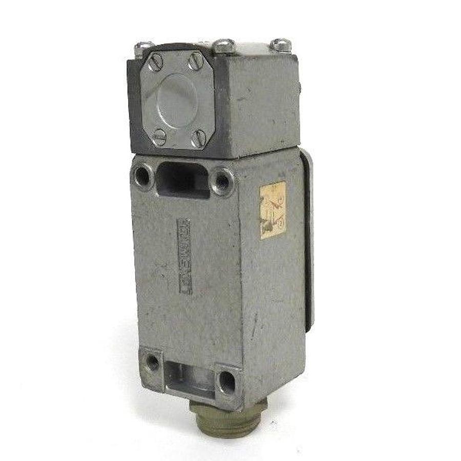 Used R.B. DENISON C2-JK05 LIMIT SWITCH C2JK05 LOT 677, SER. A, NEMA A6